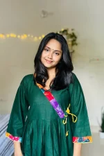 Green Hand Stitched Cotton Kurti - Image 2