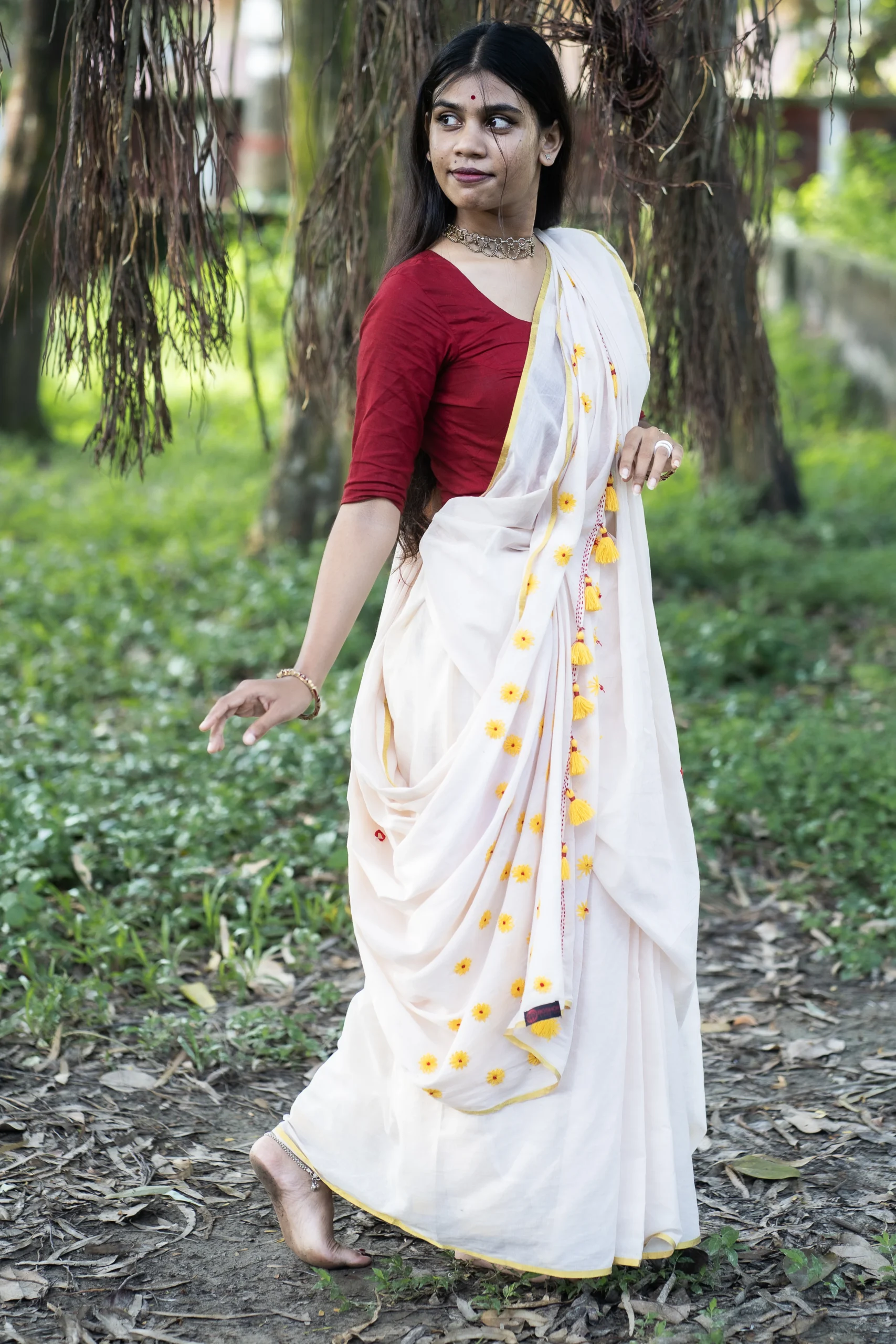 BDT 1,851 Off white Cotton Saree - Image 1
